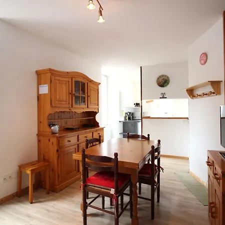 F2 Au 1er Etage Avec Wifi, Proche Centre Et Thermes, Classe 2 Etoiles, 4 Couchages Max - Fr-1-415-46 Le Mont-Dore